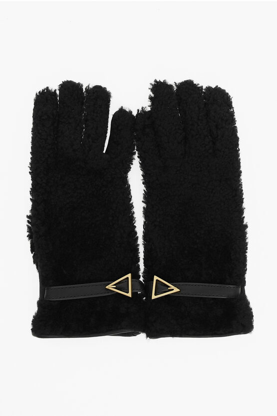Bottega Veneta Mutton Shearling Gloves With Triangle Buckle In Black