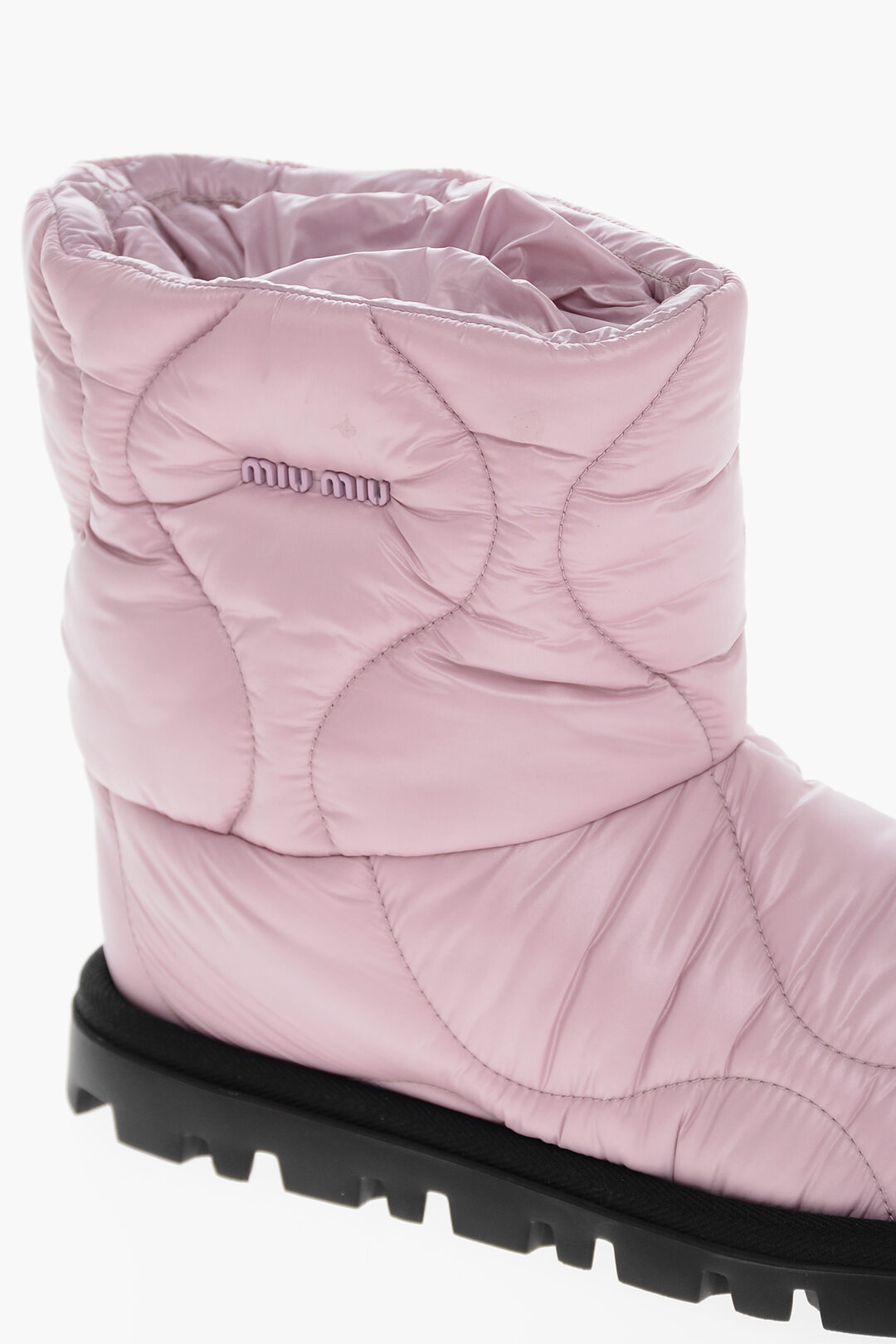 【MiuMiu】Nylon  boots パディングブーツ MiuMiu】Nylon snow boots パディングブーツ (MiuMiu/ミドル