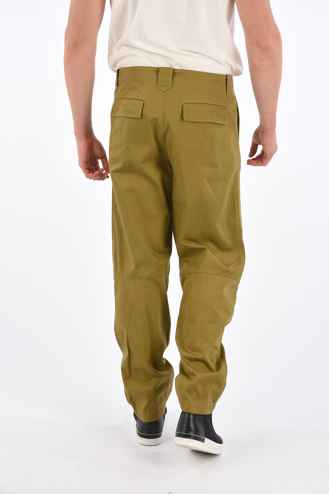 givenchy-oversized-cargo-pants-men-glamood-outlet