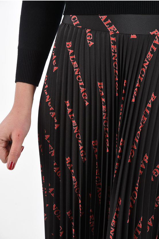 BALENCIAGA＊ロゴスカート（GONNA PLISSETTATA CON BANDA LOGO） Chain-embellished pleated crepe maxi skirt | NET-A-PORTER