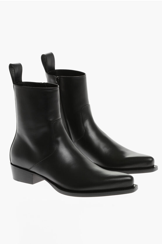 Bottega Veneta Pointed Leather Boots In Black