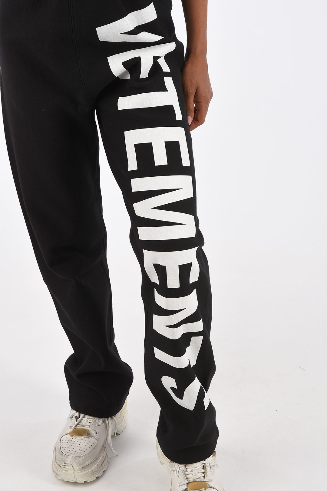 Vetements Printed Logo Joggers women - Glamood Outlet
