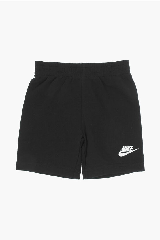 Printed T-shirt e Shorts Set