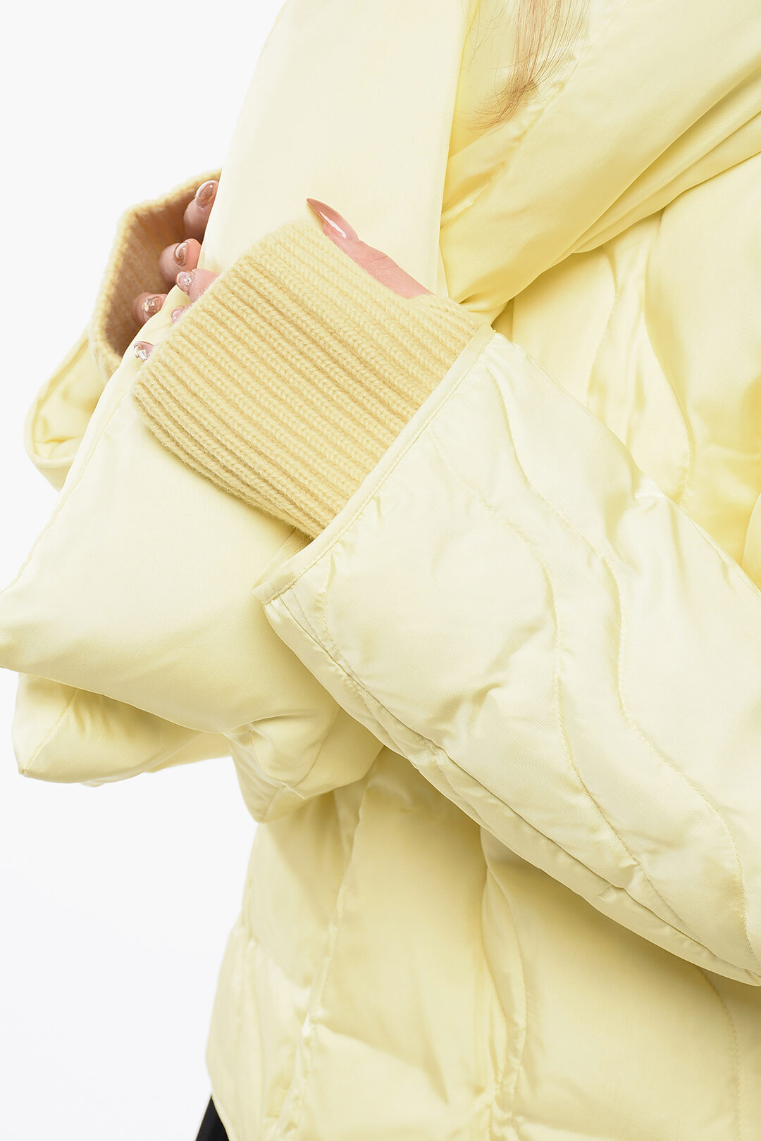 【Jil Sander】ジルサンダー QUILTED DOWN JACKET イエロー Yellow Collarless Down Jacket by Jil Sander on Sale