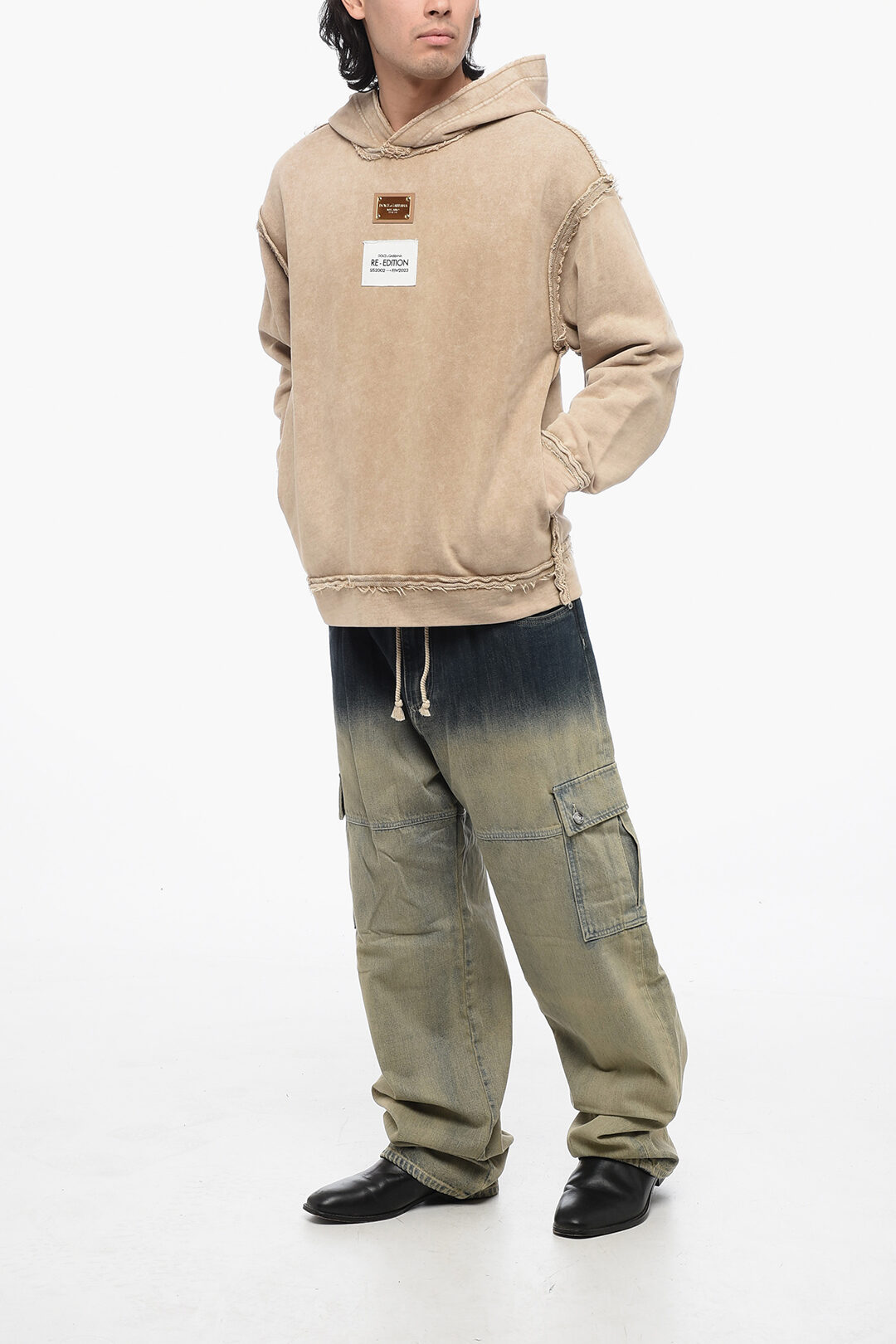 【送料&関税込】Dolce & Gabbana Beige Hoodie With Drawst Dolce & Gabbana RE-EDITION Cotton Hoodie with Raw-cut