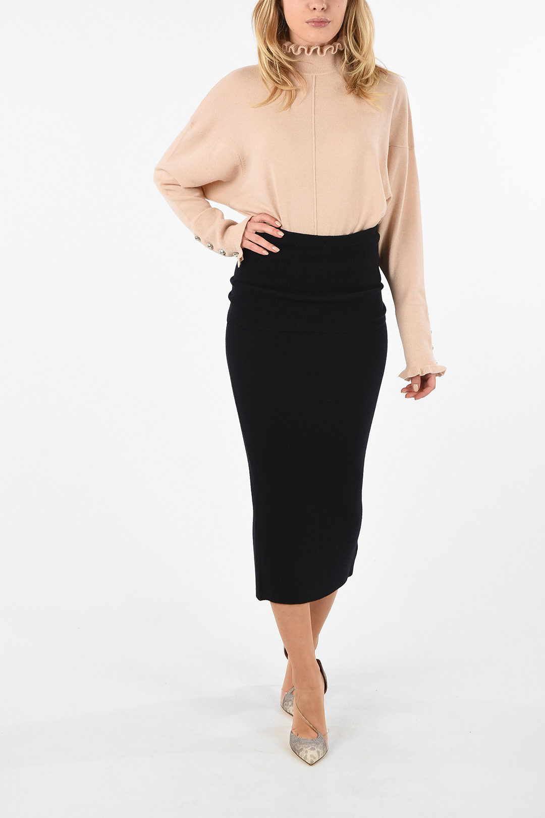 White shirt, black pencil skirt, black tights and maroon high heels -  Fashion Tights