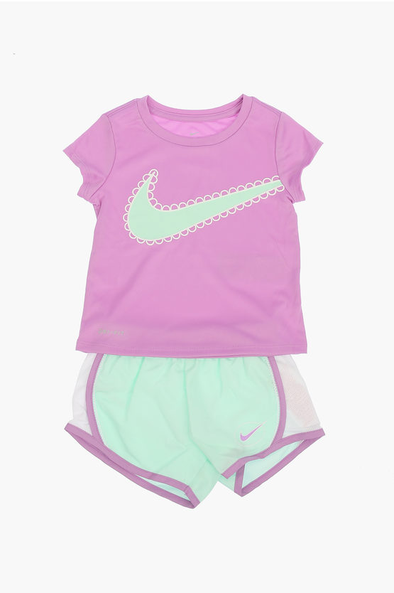 Nike Shorts And T-shirt Set In Pink