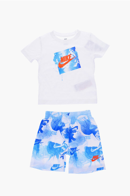 Shorts And T-Shirt … - image