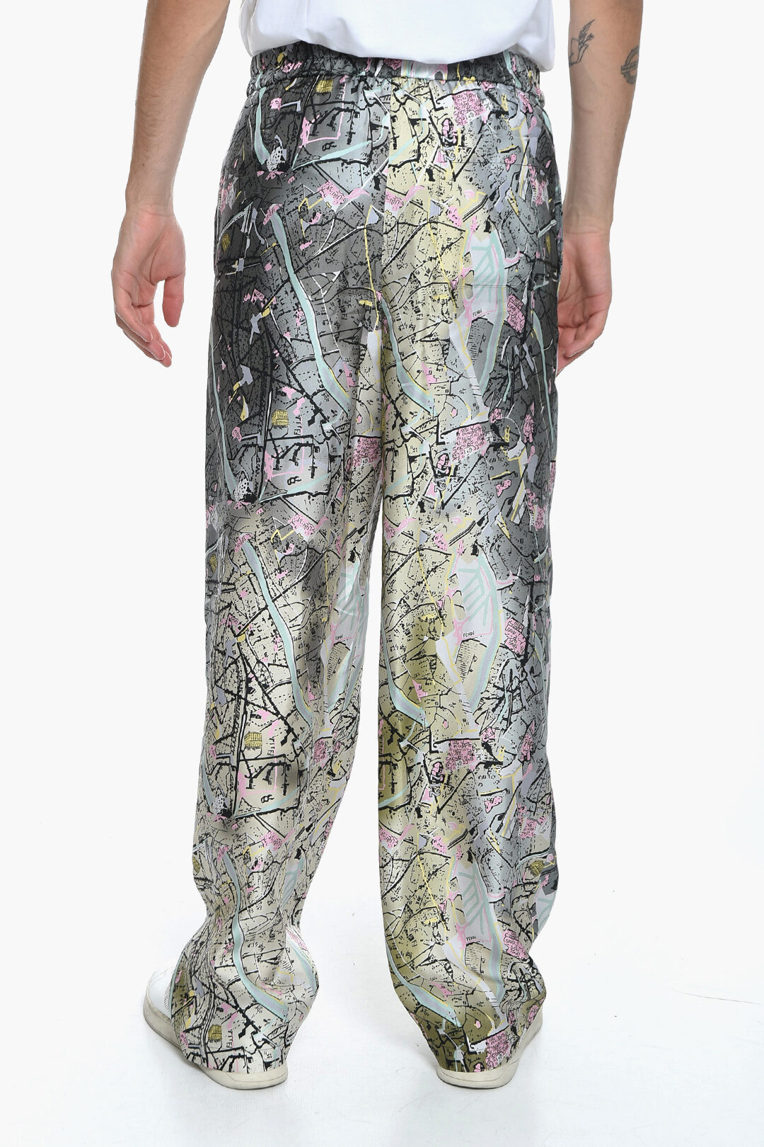 Fendi Silk Printed MAP Trousers men - Glamood Outlet