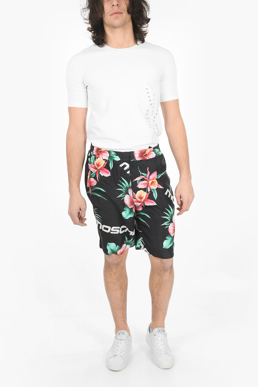 【送料&関税込】Moschino Printed Silk Shorts Moschino Silk Shorts With Floreal Print And Drawstring men