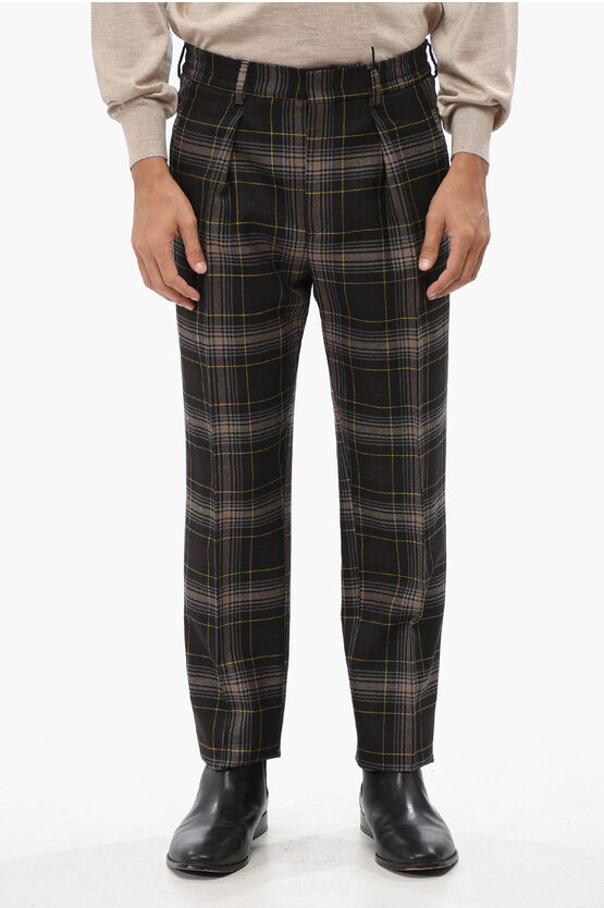 Fendi Single-pleated Wool Checked Pants In Black