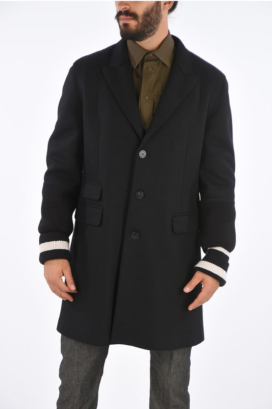 coat with knitted sleeves