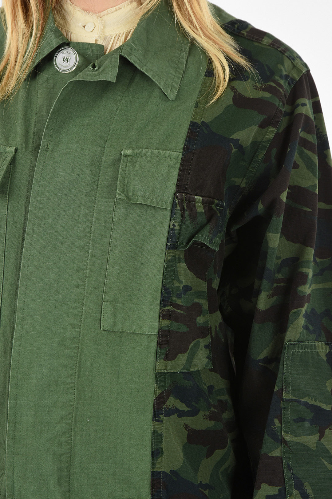 Christchurch høg efter skole Off-White snap button camouflage utility fatigue jacket women - Glamood  Outlet