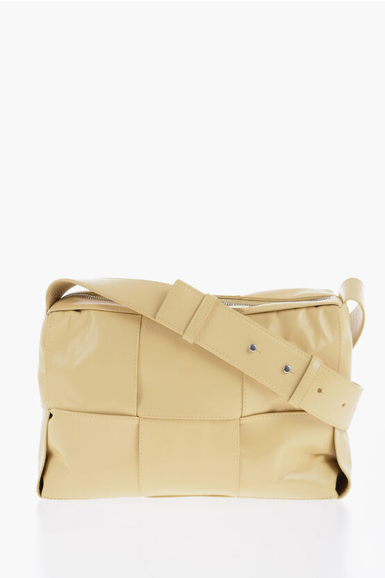 Bottega Veneta Solid Color Braided Leather Crossbody Bag In Neutral