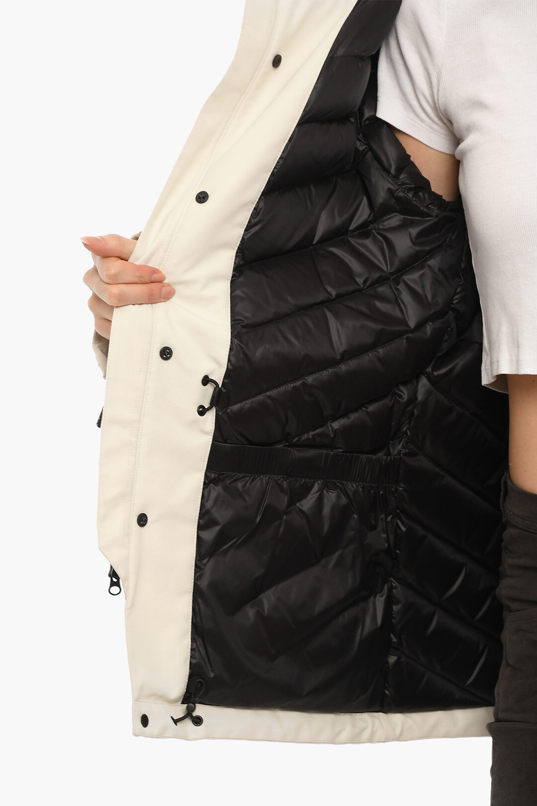 Woolrich Solid Color GTX MOUNTAIN Down Jacket with Hidden Closure