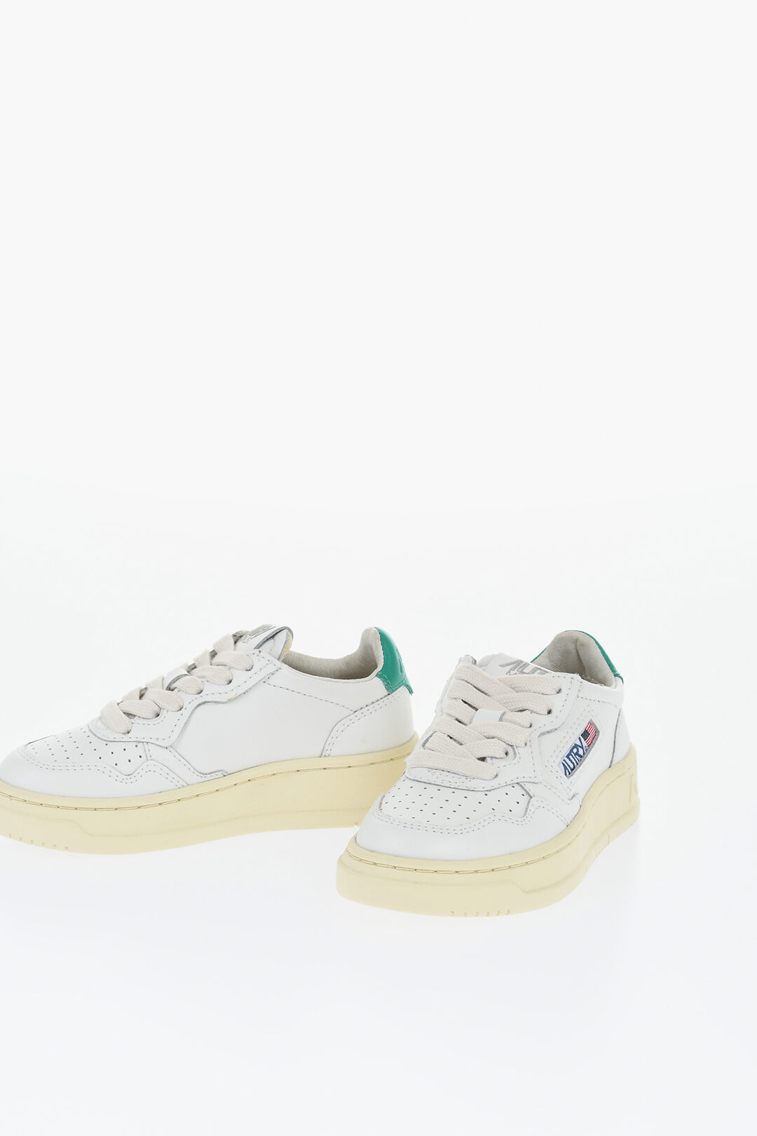 0400~Solid Color Leather S-MYDORI LL Low-Top Sneaker With Animal Details main image 0