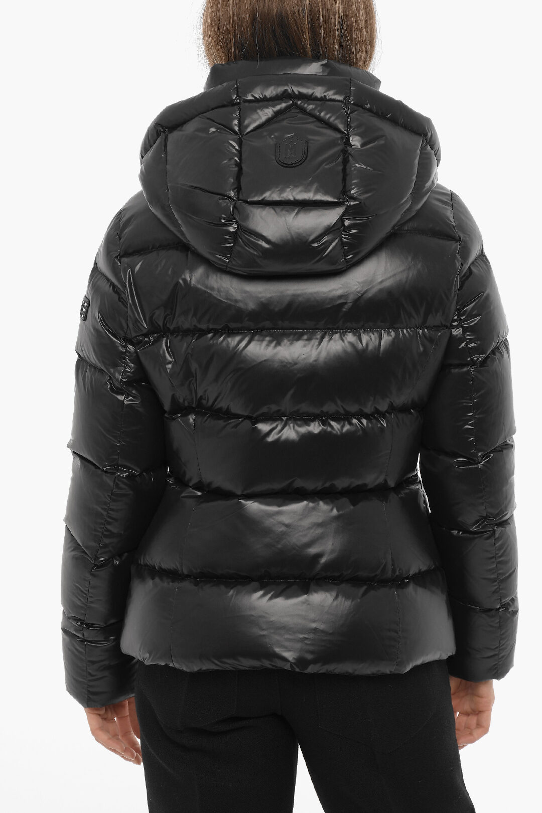 ■Mackage■ Madalynダウンジャケット Black Madalyn, Lustrous light down jacket with hood for ladies