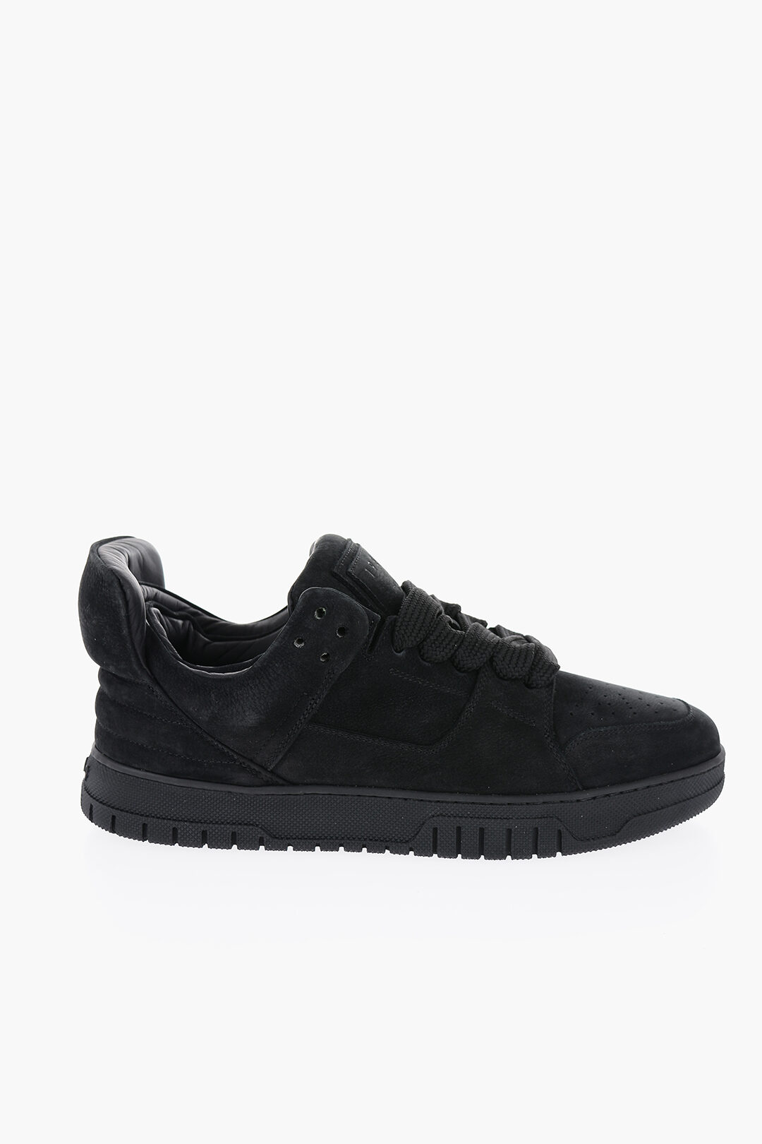 Solid Color Suede Low Top Sneakers
