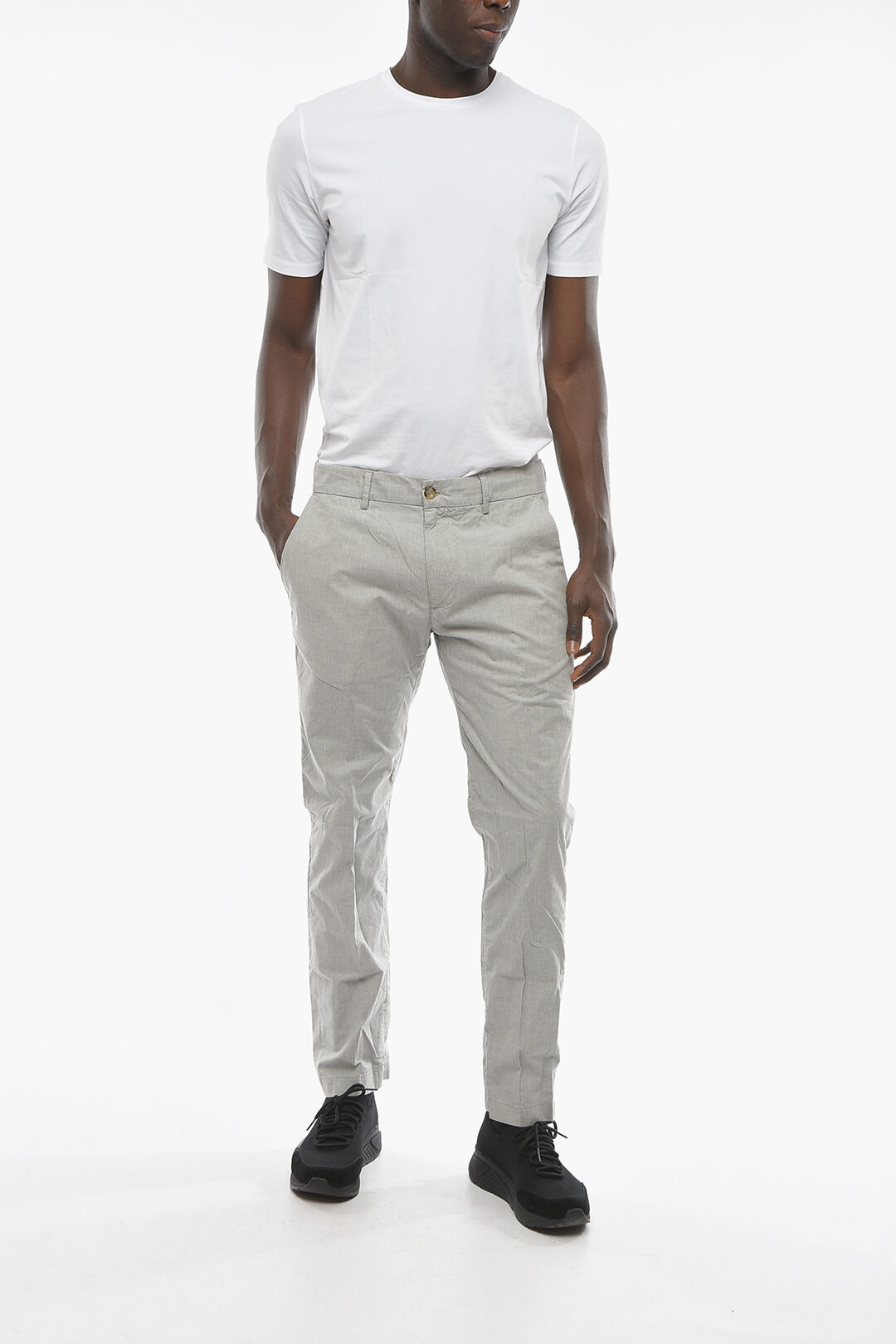 tapered fit chino