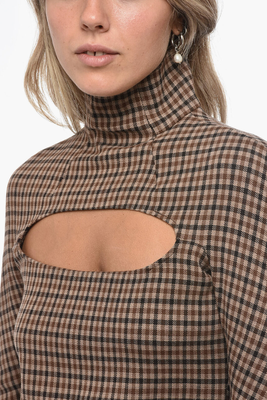A.W.A.K.E MODE Stretch Wool Turtleneck Top with Cut Out A.W.A.K.E MODE Stretch Wool Turtleneck Top with Cut Out