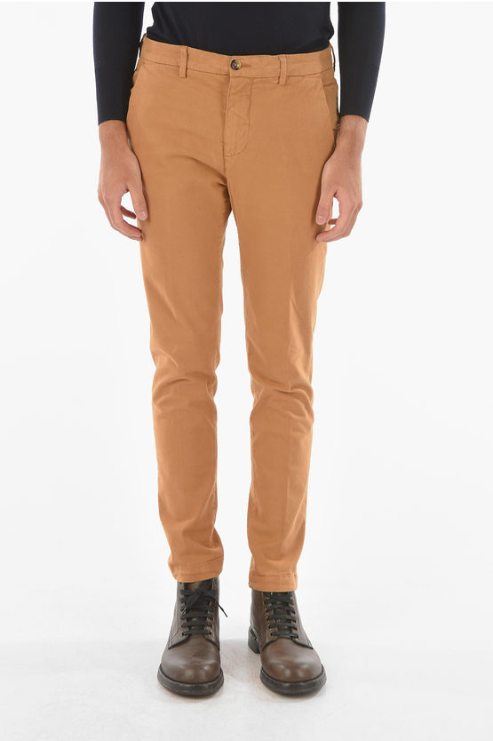 Cruna Stretched Cotton Marais Chino Trousers In Brown