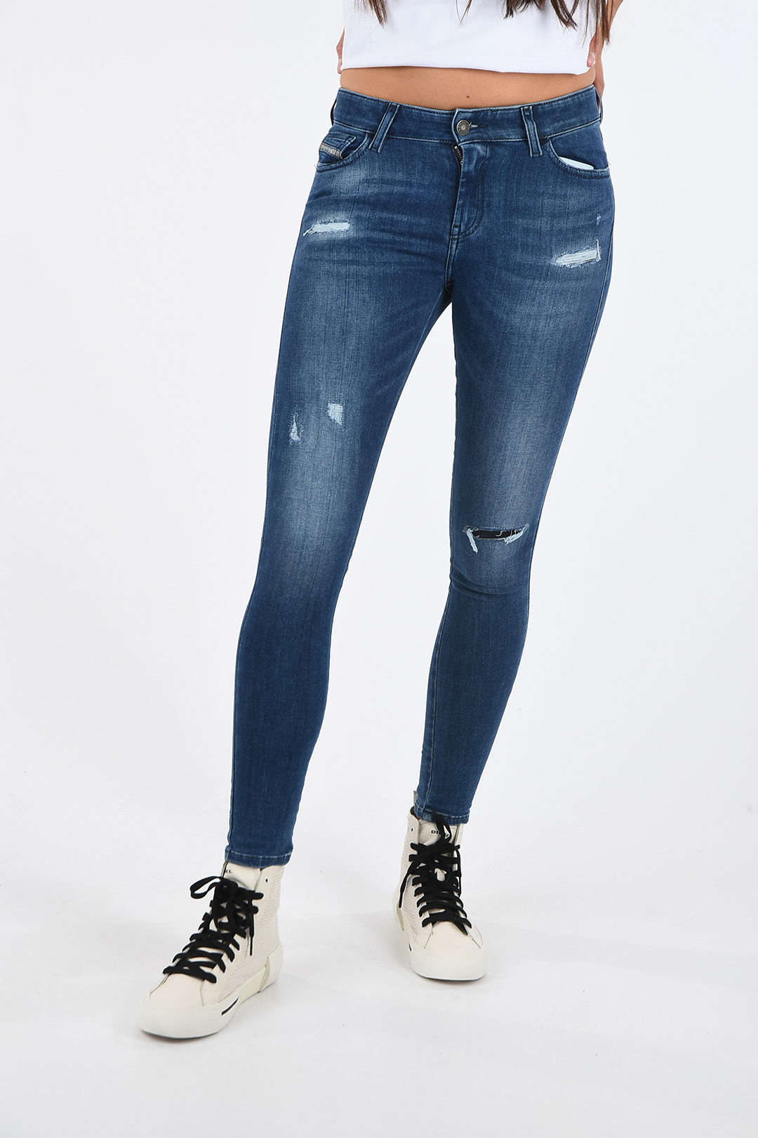 Diesel Super Skinny Fit SLANDY Distressed Jeans L30 women - Glamood Outlet
