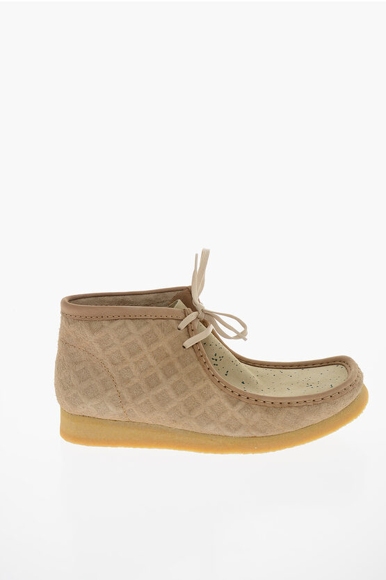 Clarks SWEET CHICK Quilted and Painting Effect Suede WALLABEE Desert