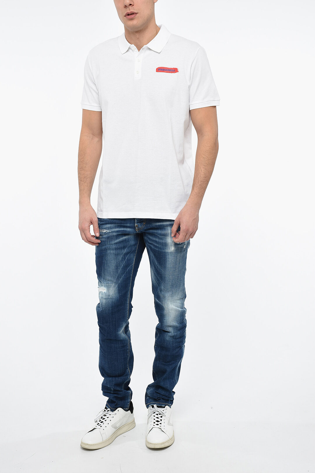 Scappino - The perfect casual outfit: polo shirt, jeans and sneakers. In  https://www.scappino.com El outfit casual perfecto: polo, jeans y tenis. En  https://www.scappino.com #Scappino #HeritageForward | Facebook
