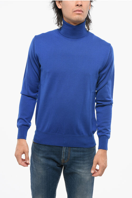 Altea Extrafine Merino Turtleneck Sweater In Blue