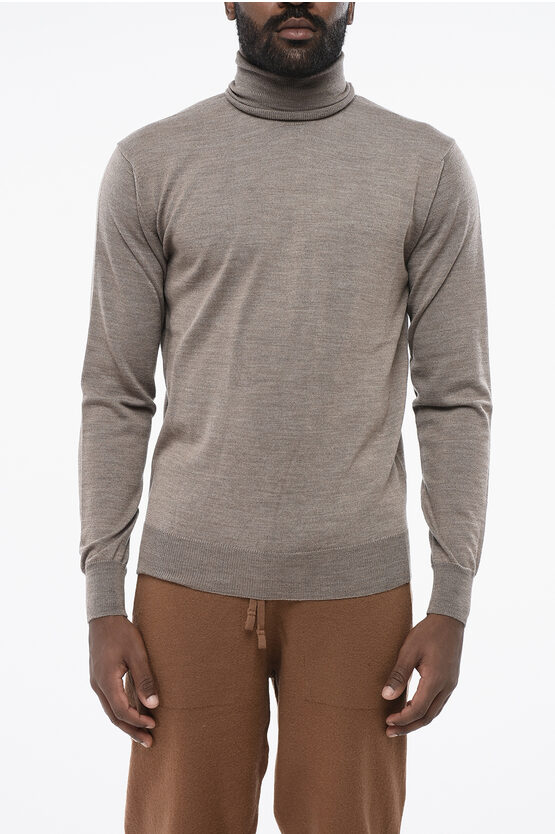 Altea Turtleneck Virgin Wool Sweater In Gray