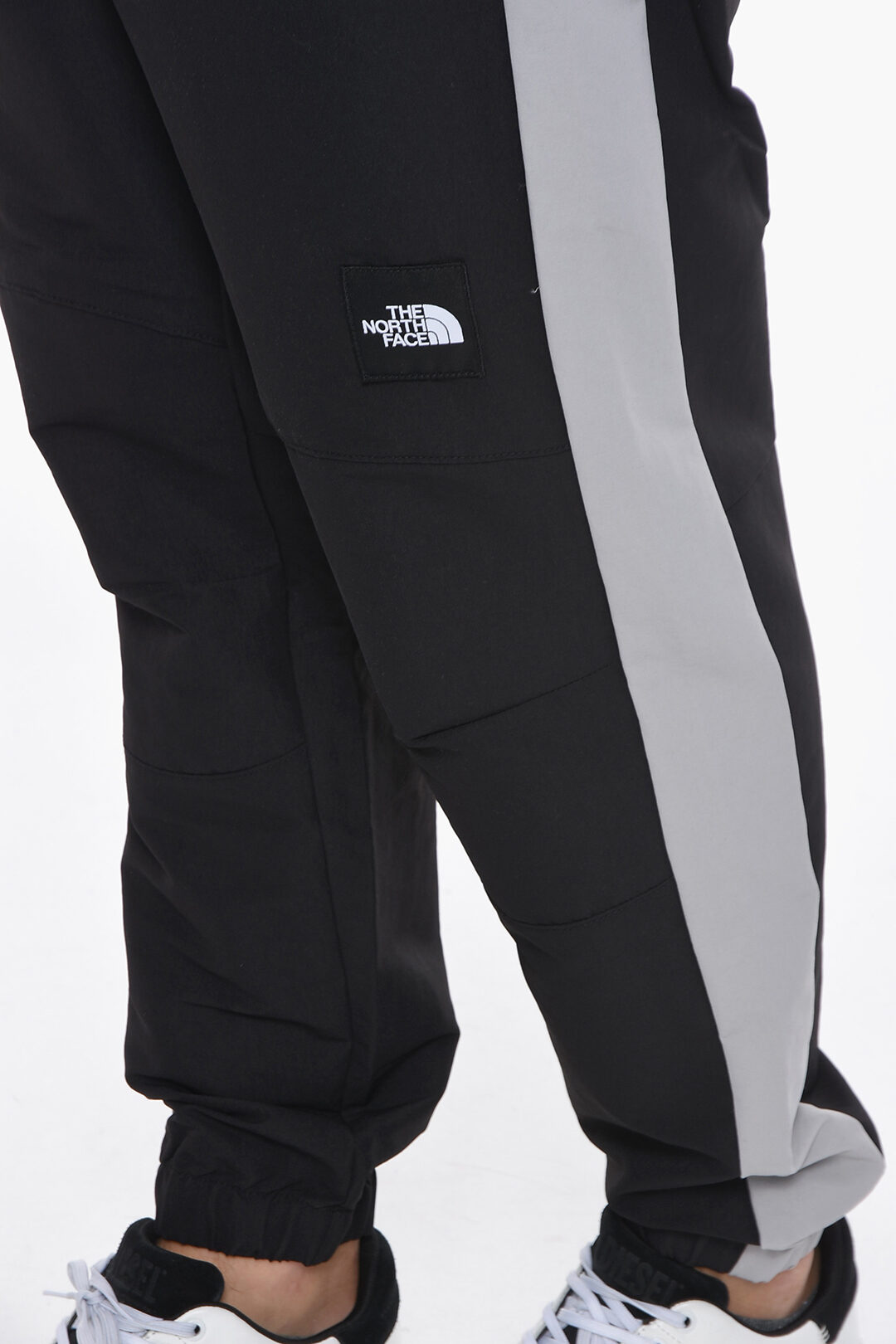 The North Face Two-Tone Casual Pants with Drawstring Waist men