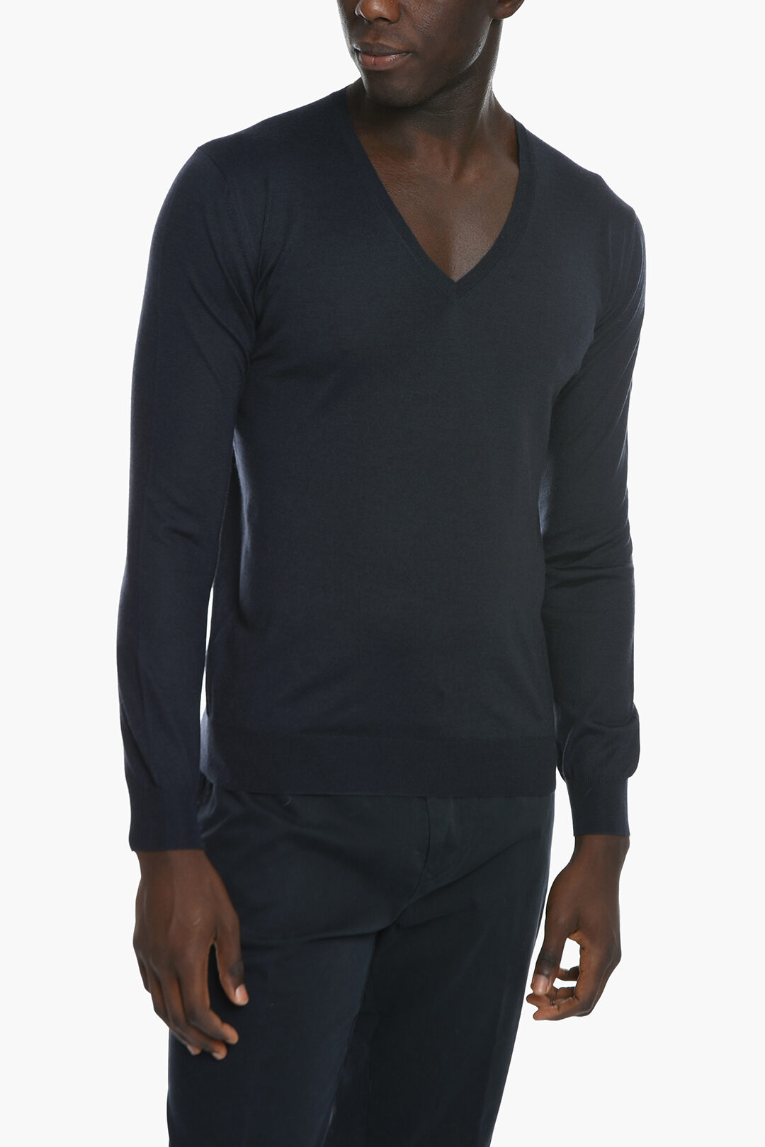 Prada V-Neck Cashmere and Silk Sweater men - Glamood Outlet