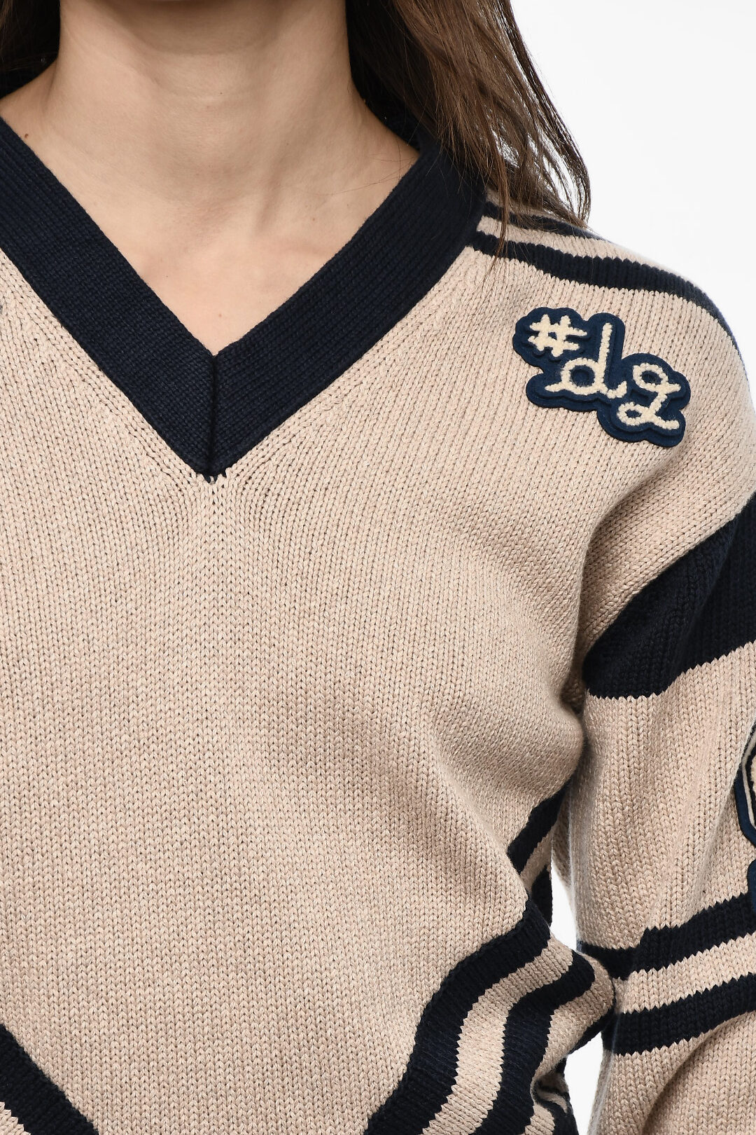 Nike Small Logo Embroidery Sweatshirt V Neck - Etsy