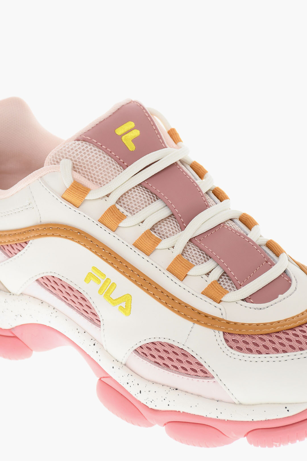 Fila best sale disruptor vegan