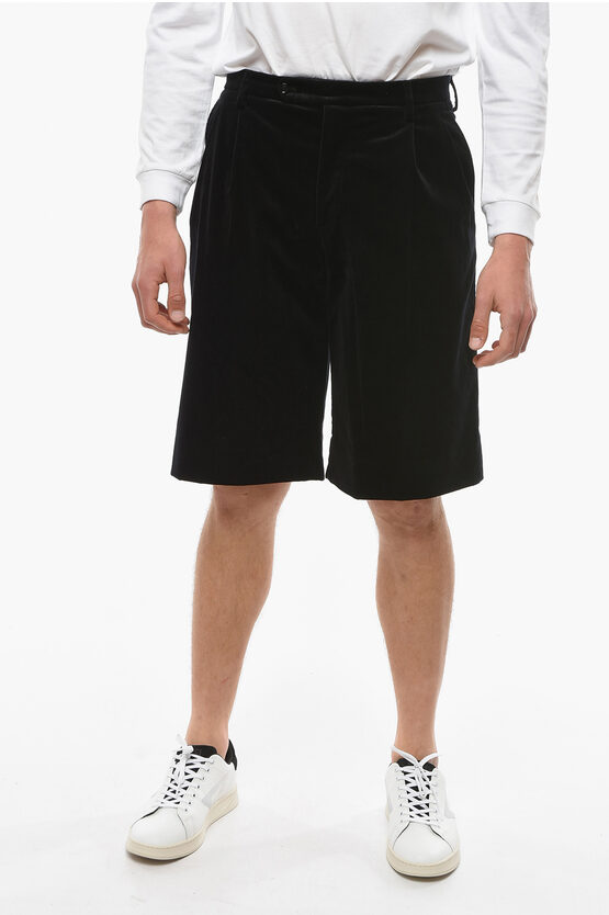 Gucci Velvet Double Pleat Shorts In Neutral