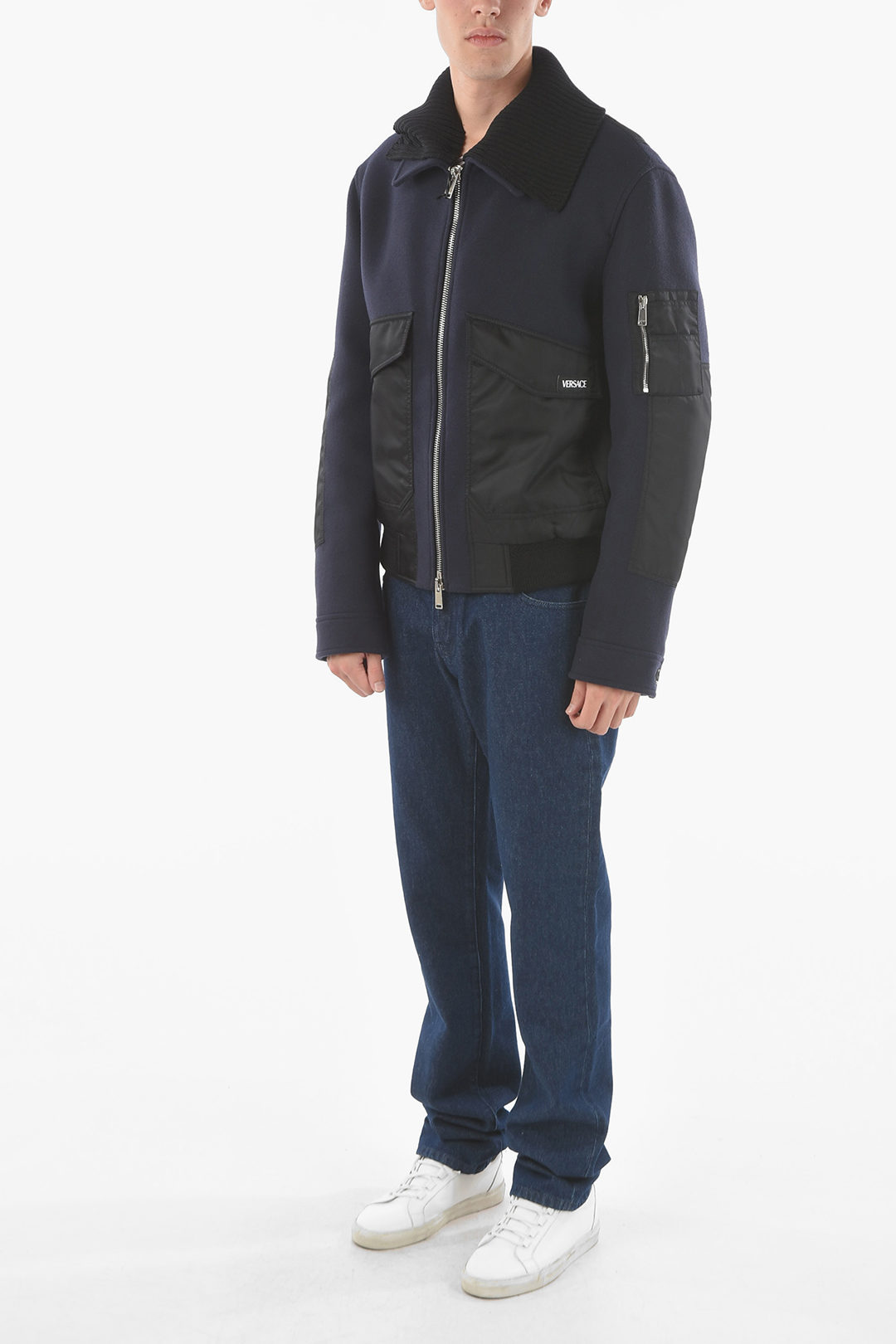 Versace Virgin Wool Blend Zip-up Padded Jacket 남성