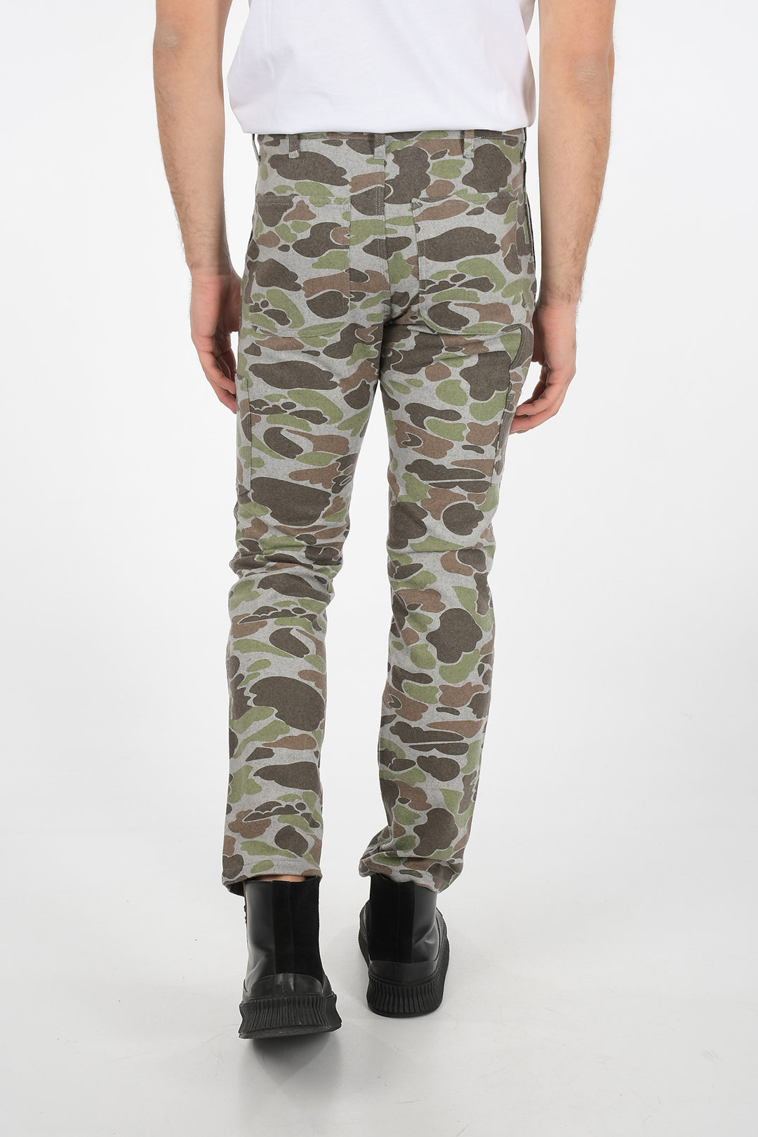 Mens Military Camouflage Camouflage Cargo Pants Mens With Purple Iron Chain  Streetwear Pencil Pant For Hip Hop And Tactical Use T230718 From  Mengyang04, $27.55 | DHgate.Com