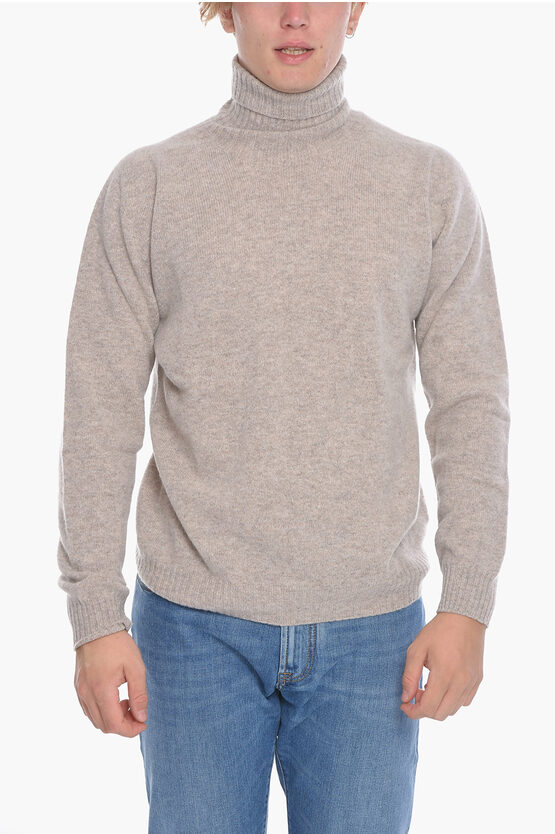 Altea Virgin Wool Turtleneck Sweater In Gray