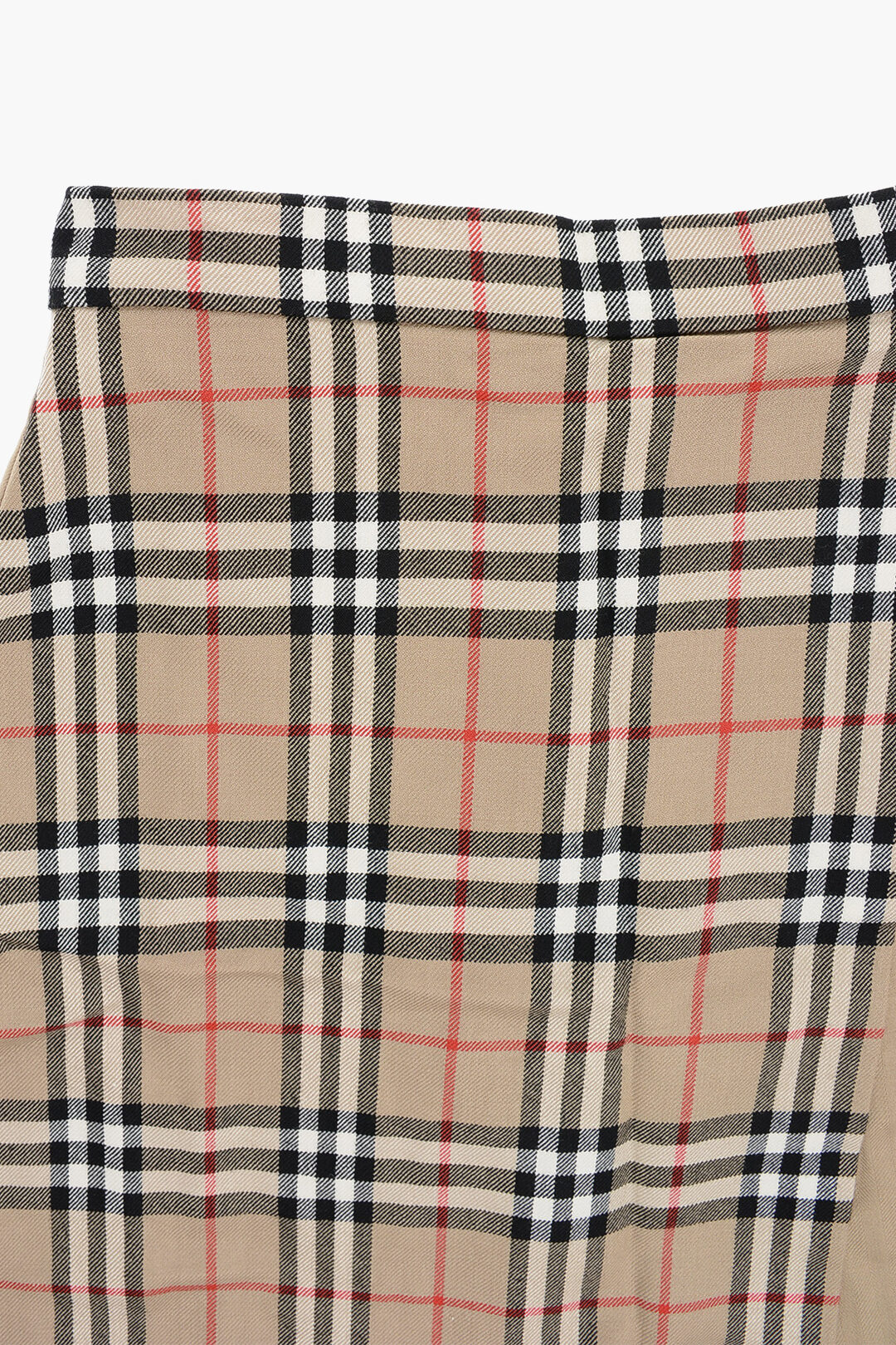 Burberry Girls Skirt size 6-8 | Girl skirt, Clothes design, Childrens  clothes