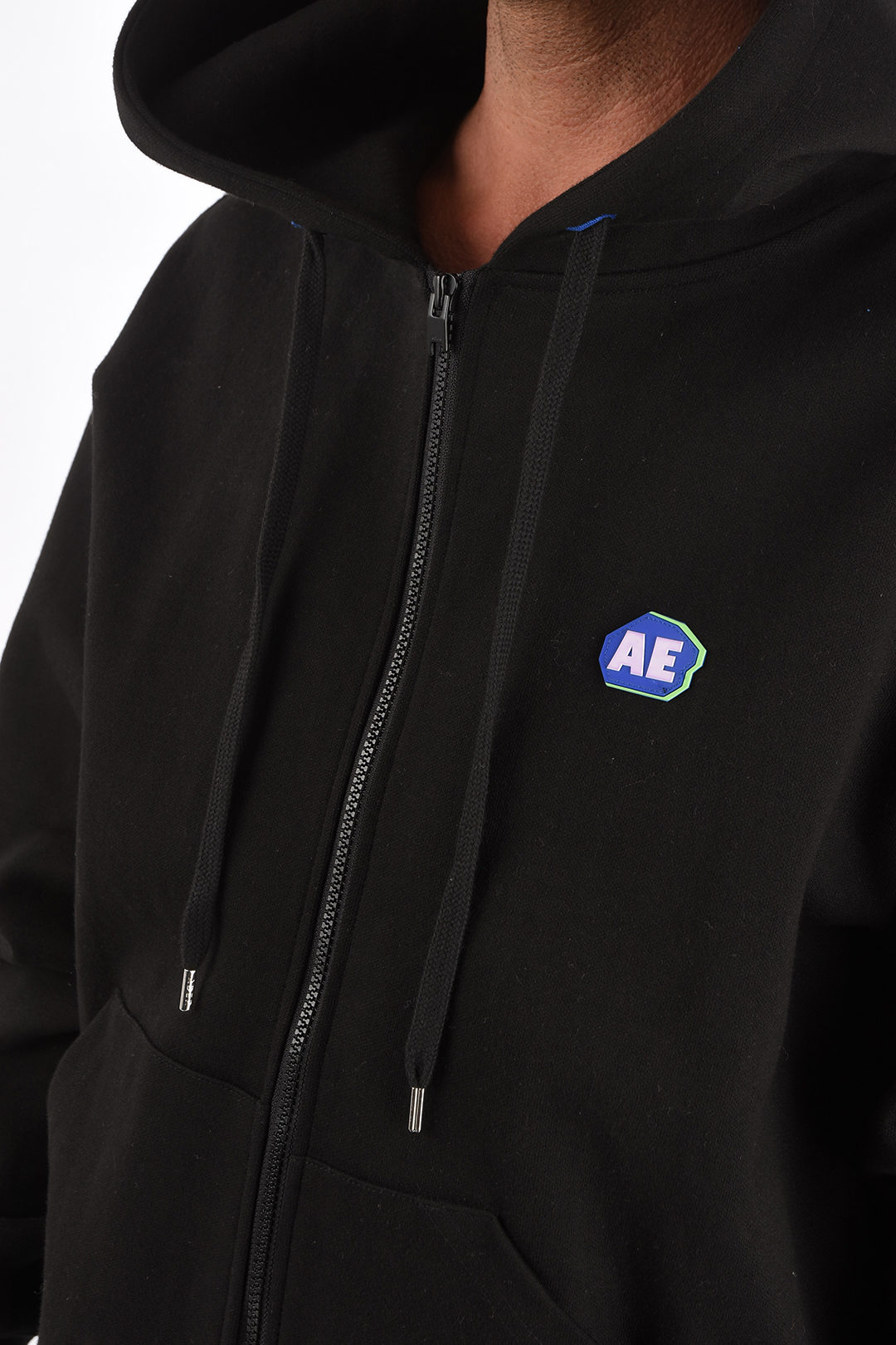 Zip-up hoodie STONE LOGO with details on the hood